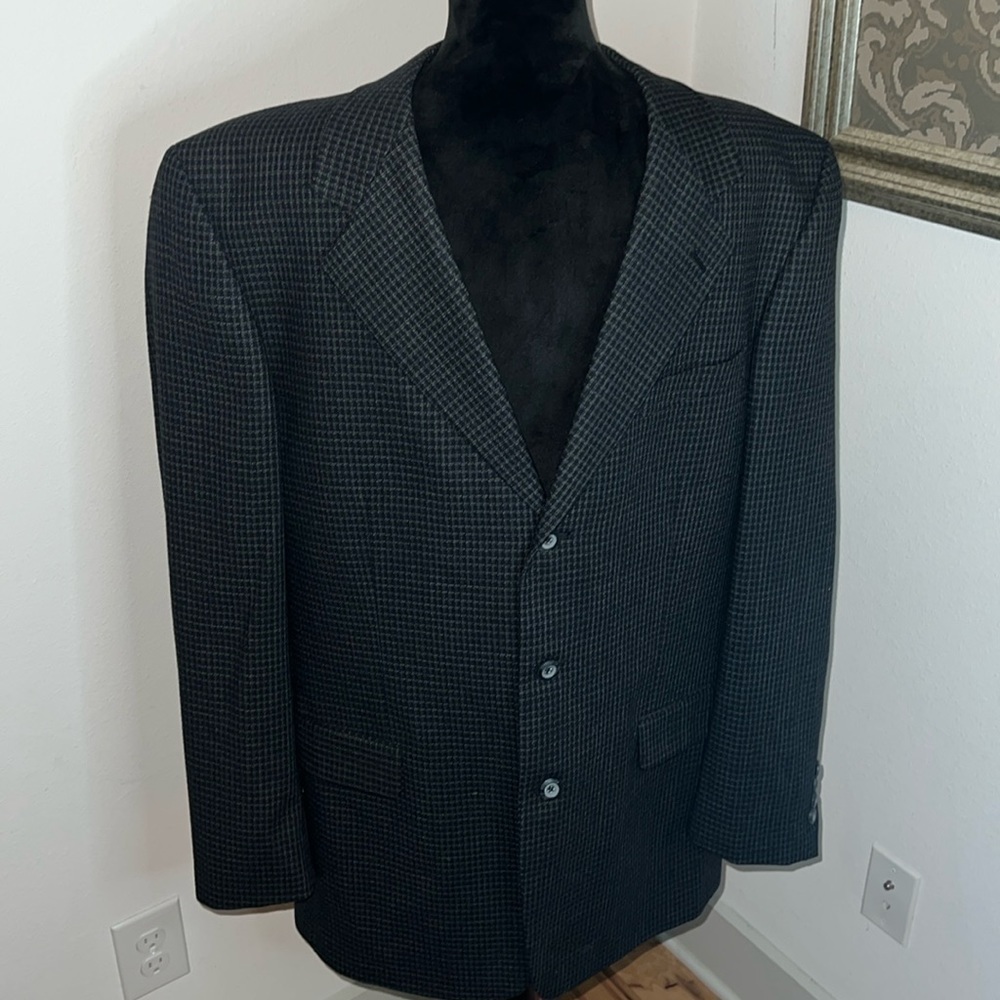 JNY Jones New York 100% Wool plaid three button front mens blazer sports coat